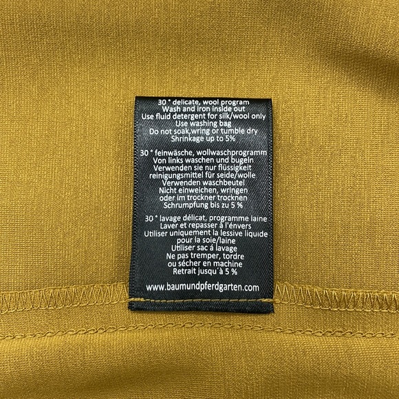 NWOT • Baum Und Pferdgarten High Slit Skirt - Picture 14 of 14